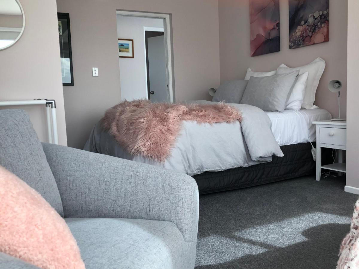 Allie'S Hill Top Haven Bed & Breakfast Whanganui Dış mekan fotoğraf